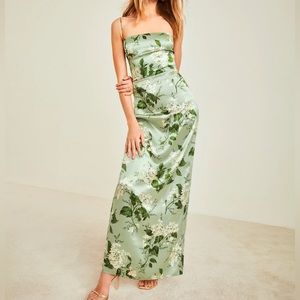 beautiful brand new reformation dress